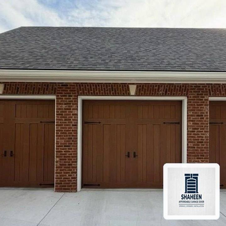 Off-Track Garage Door Emergency Realignment & Laser Calibration in Berwyn, IL